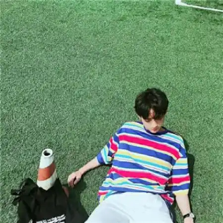  唯美小清新男生头像,温柔踏实的男生很贴心的