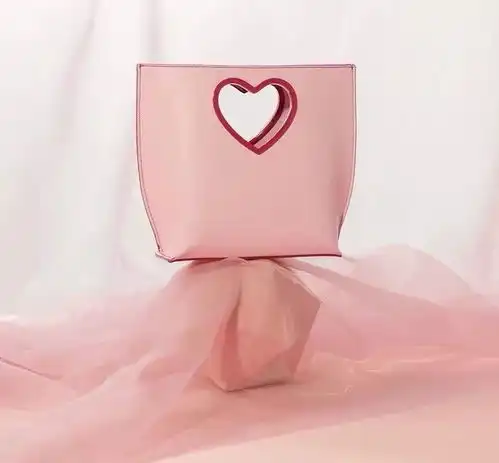  2019情人节限定大盘点女生想要的礼物都在这里了