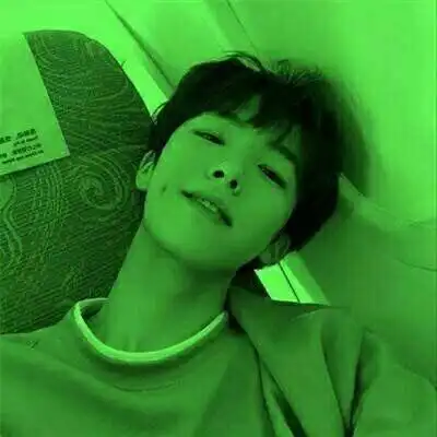  原谅色系头像男头高清绿色头像男生图片