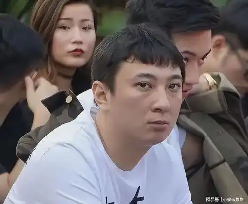 大瓜刚刚王思聪社交软件改图像你爹来了这是要认娃了