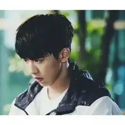  好看不明显的情侣头像一男一女完全看不出是情侣头像