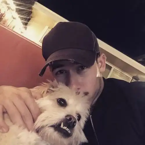  她是世界小姐冠军谈了一段相差10岁的姐弟恋花4个亿办了场世纪婚礼