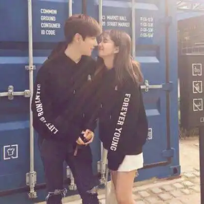  非常甜又恩爱的情侣头像,爱情是生活的调味剂