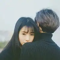  清新自然情侣头像简单干净的爱情