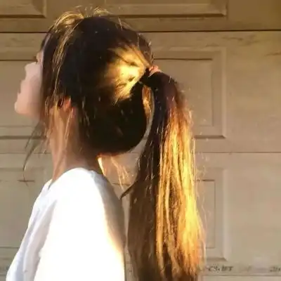  女生头像真人侧脸夕阳图片大全