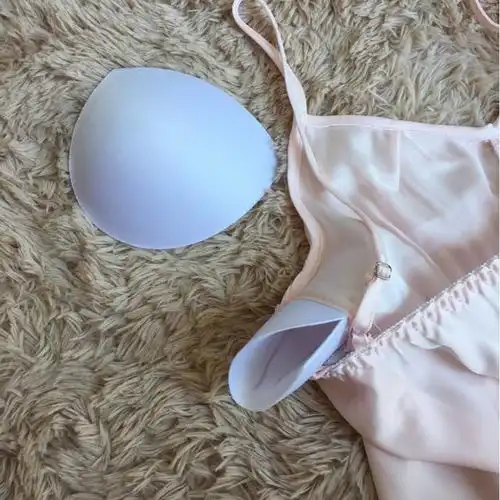  难怪女人洗完澡不穿衣服,瞧瞧下面女人这穿法,清凉时髦又迷人