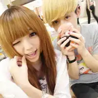  妩钶取玳的非主流情侣头像