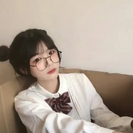 闺蜜头像不带字,姐妹给的温暖很
