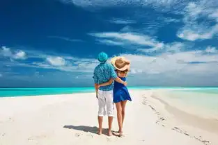 展现夏末小个性,艾约尼银饰强势入驻富区兴隆大家庭