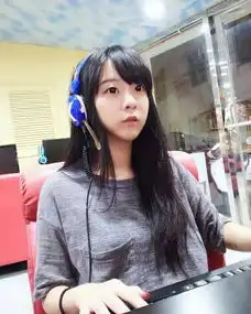  台湾最清纯lol女神晒私房美照