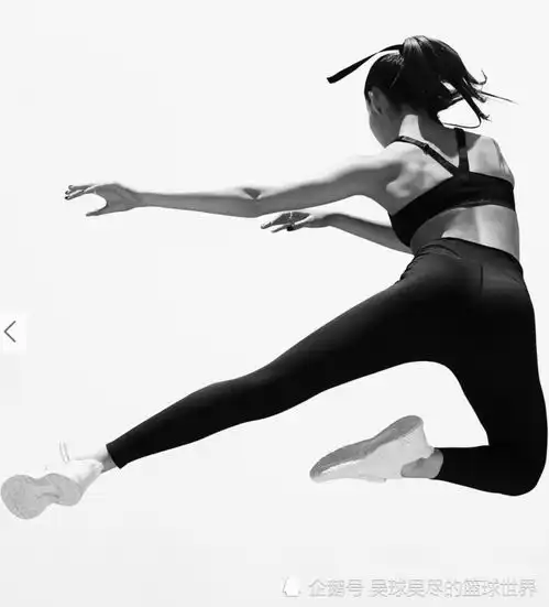  冰雪美女谷爱凌拍运动写真,高难度动作显示实力