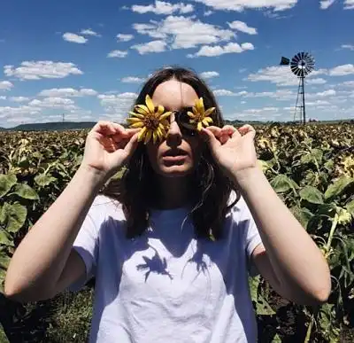  给活腻了的年轻人幸福它就在当下