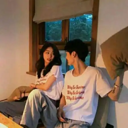  复古情侣头像港风,这种复古色还是有喜欢的