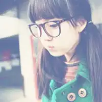  性感美腿女生头像下半身不漏脸的