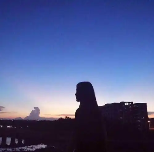  原创情诗表白藏头诗特辑,送给羞于开口的你