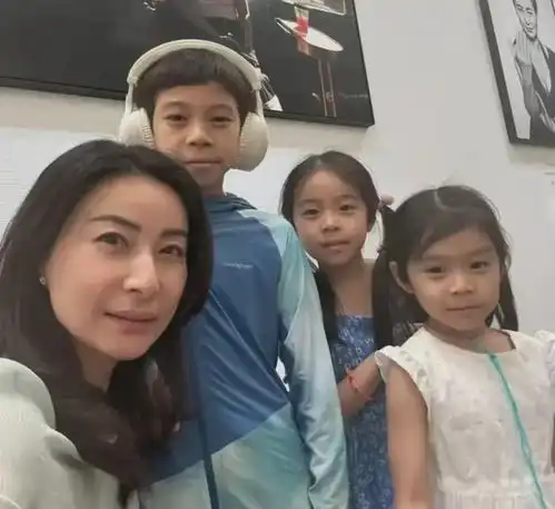 郭晶晶婆婆朱玲玲60岁生日宴闺蜜叶倩文和陈法蓉出席,女神云集
