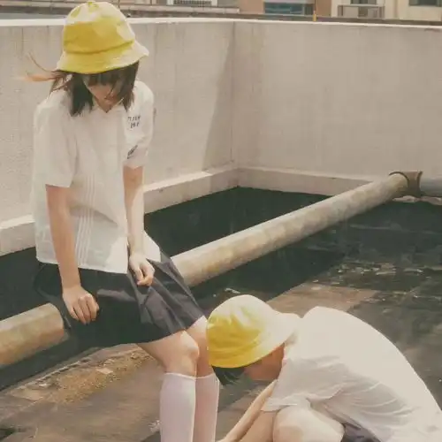  情侣头像丨众人平庸,你是人间星光