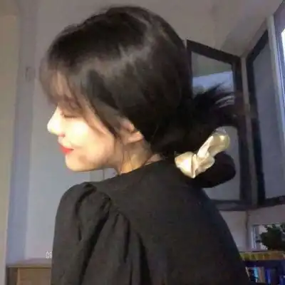  总有人会因为你是你而爱你.心动情侣头像我要个性网