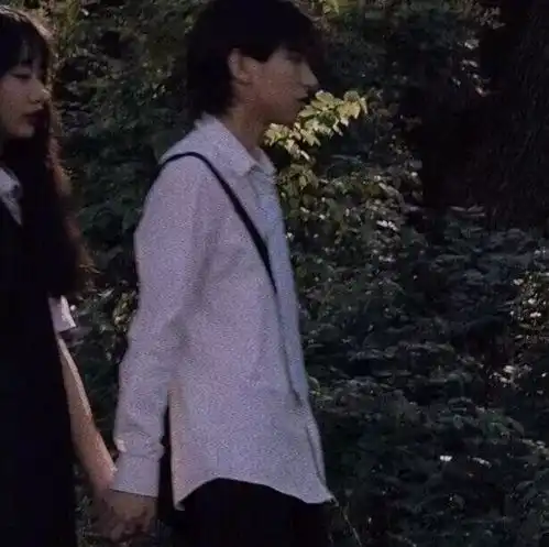  情侣头像.letmedownslowly