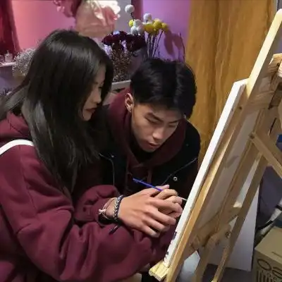  宸祠可爱唯美真人一对两张优质情侣头像我要个性网