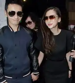  李易峰撞烂豪车盘点娱乐圈那些爱超跑的明星们