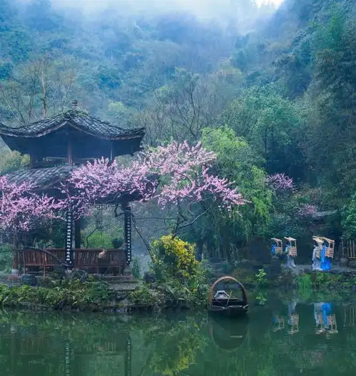 这应该就是桃花源了