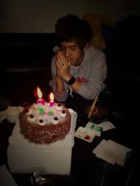  这个帅哥是那个