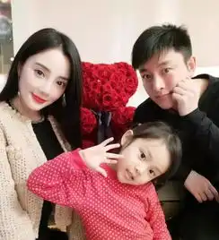霍思燕一家三口接连上综艺,是为了赶超前闺蜜李小璐一家吗