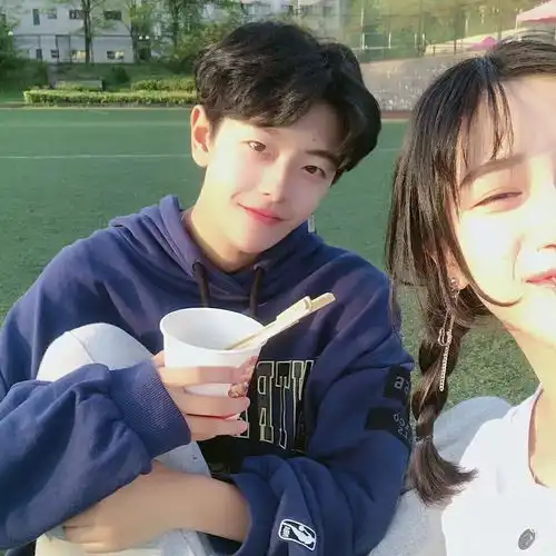  头像再爱也无法肯定一辈子,这就是人生