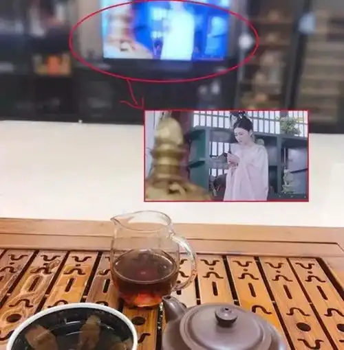景甜张继科甜蜜亲吻恋情曝光他俩是怎么好上的
