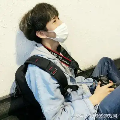  阳光帅气男生微信头像精选2018想的太仔细才有坏情绪