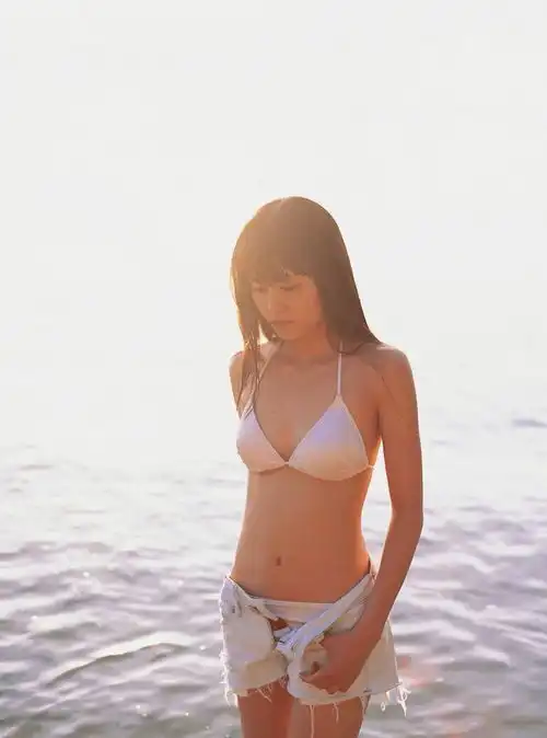 清纯娃娃脸美女有村架纯写真集大图赏析27