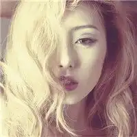  保守的爱恋情侣时尚个性qq头像24