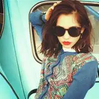  欧美qq空间头像爱你很好却只能到这里了