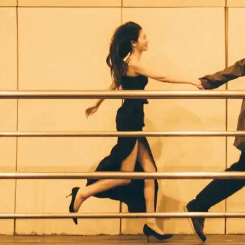  优质小众温柔真人情侣头像