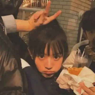  复古双人港风情头氛围感图片