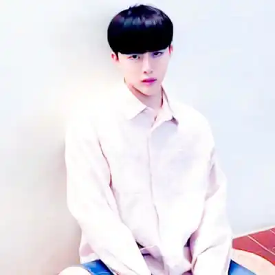  头像ins高质量情头一男一女分开高级质感神仙颜值的