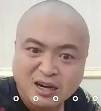  王思聪孙一宁表情包原图我今天输液了,想你的夜