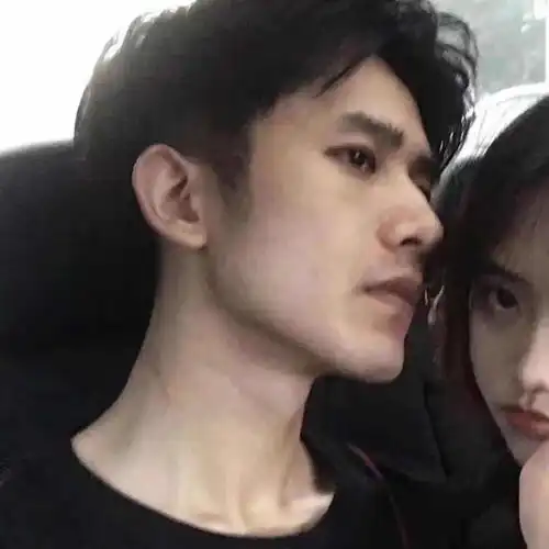  情侣头像有你风月都浪漫