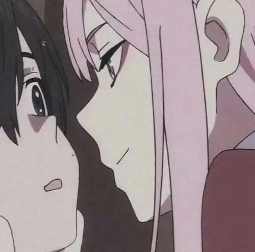  动漫头像齁甜的爱情