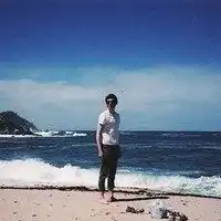  男生海景头像海边男生看海头像图片