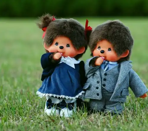  两个小孩为主题的情侣图片,这个叫什么卡通名字