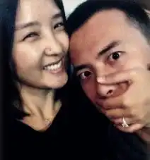  杨幂刘恺威黄晓明杨颖明星情侣档名利双收