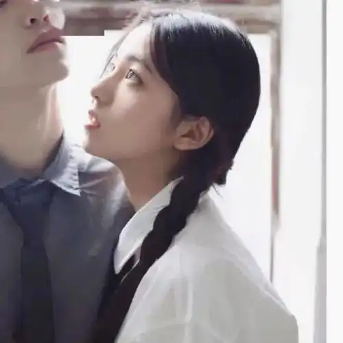  今日份送上宝藏情侣头像