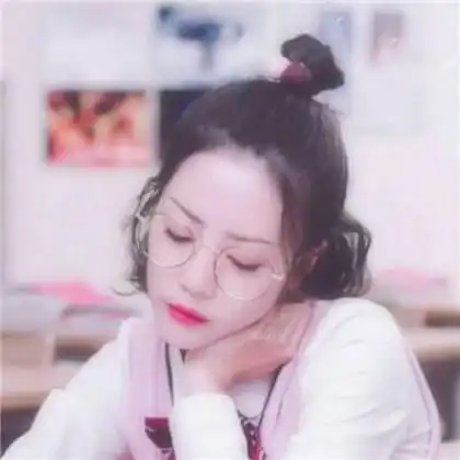  情侣头像真人一人一半,离开是短暂的我在原地等你