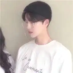  情侣头像,来寻找你的另一半陌初qq情侣头像我要个性网