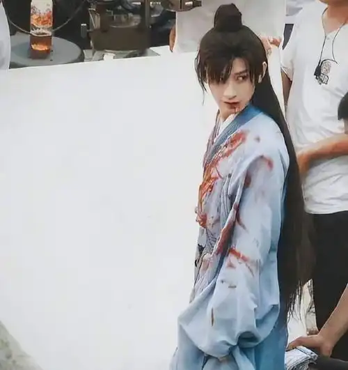  成毅又有新剧待官宣,原著评分8.5,大男主戏份很出彩