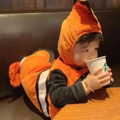  最火可爱萌娃情头一人一张分开可可爱爱微信情侣头像2020