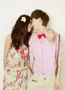  qq皮肤tat情侣情侣皮肤一男一女