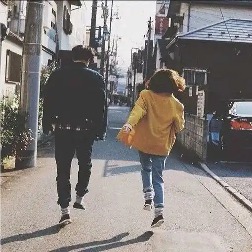 你第一次夜不归宿都发生了什么